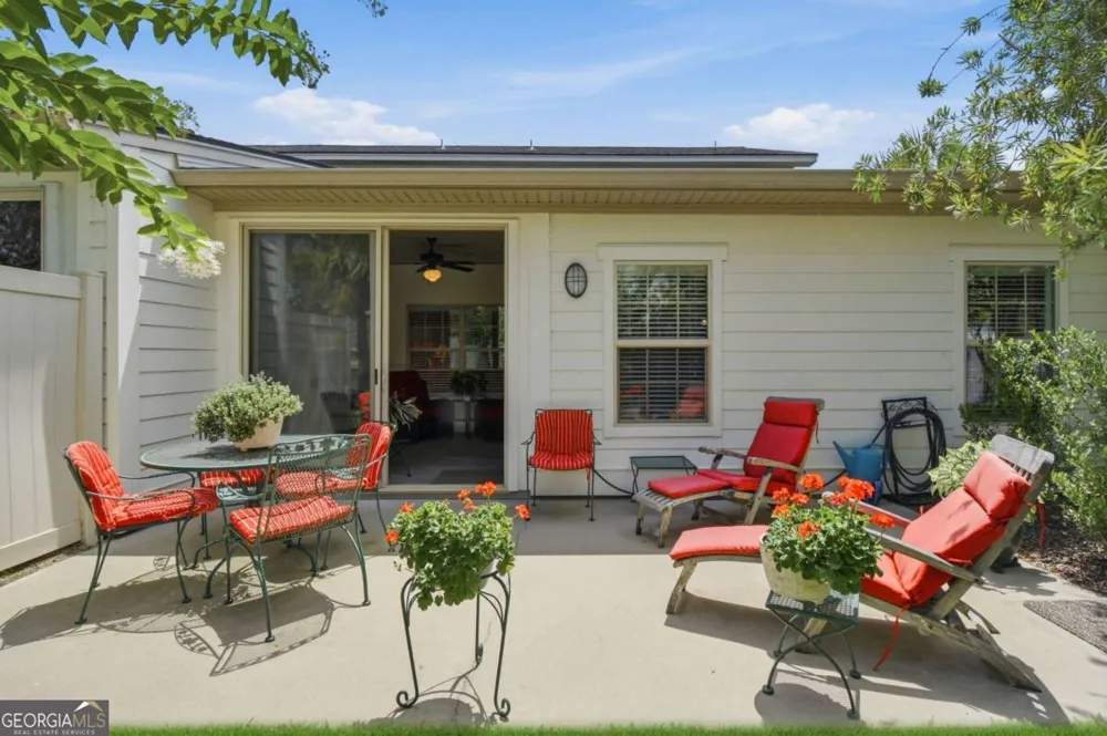 1801 Mariners CIR St. Simons, GA 31522