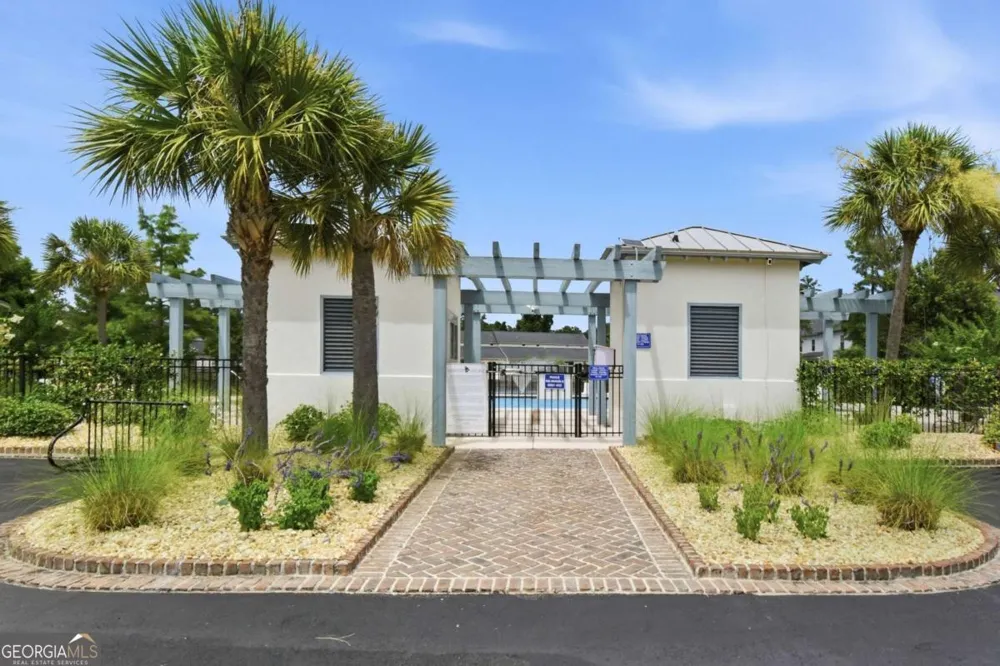 1801 Mariners CIR St. Simons, GA 31522