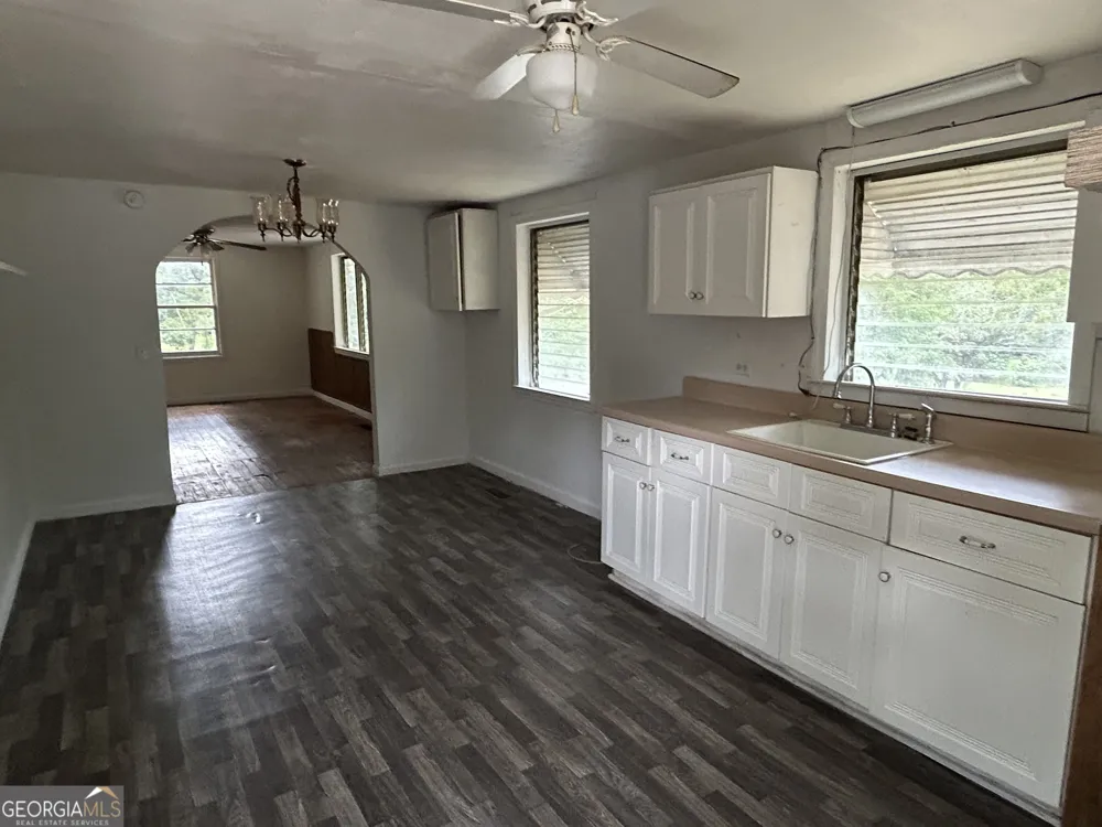 1533 Joy Bluff RD Reidsville, GA 30453
