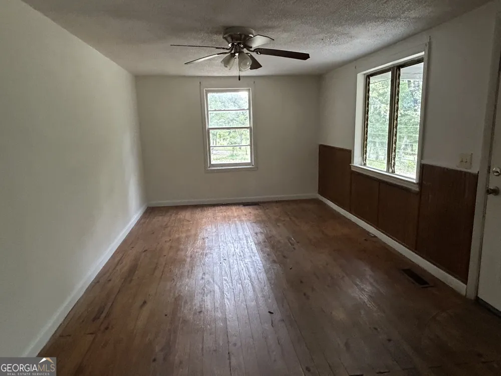 1533 Joy Bluff RD Reidsville, GA 30453