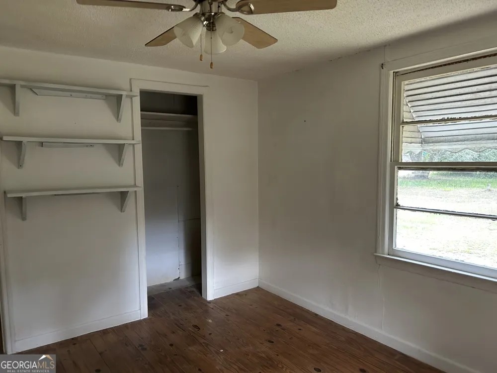 1533 Joy Bluff RD Reidsville, GA 30453