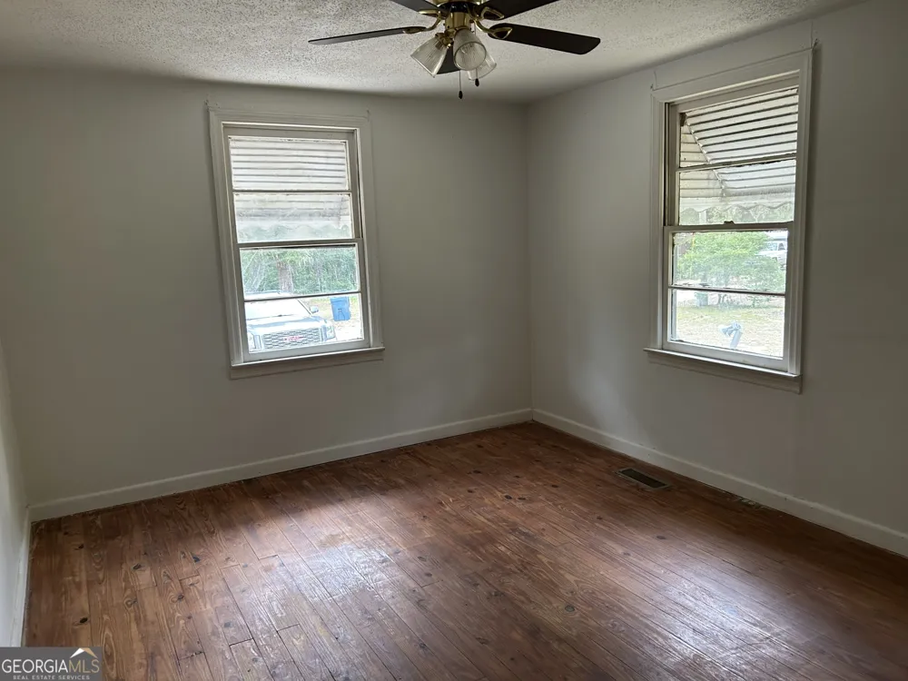 1533 Joy Bluff RD Reidsville, GA 30453