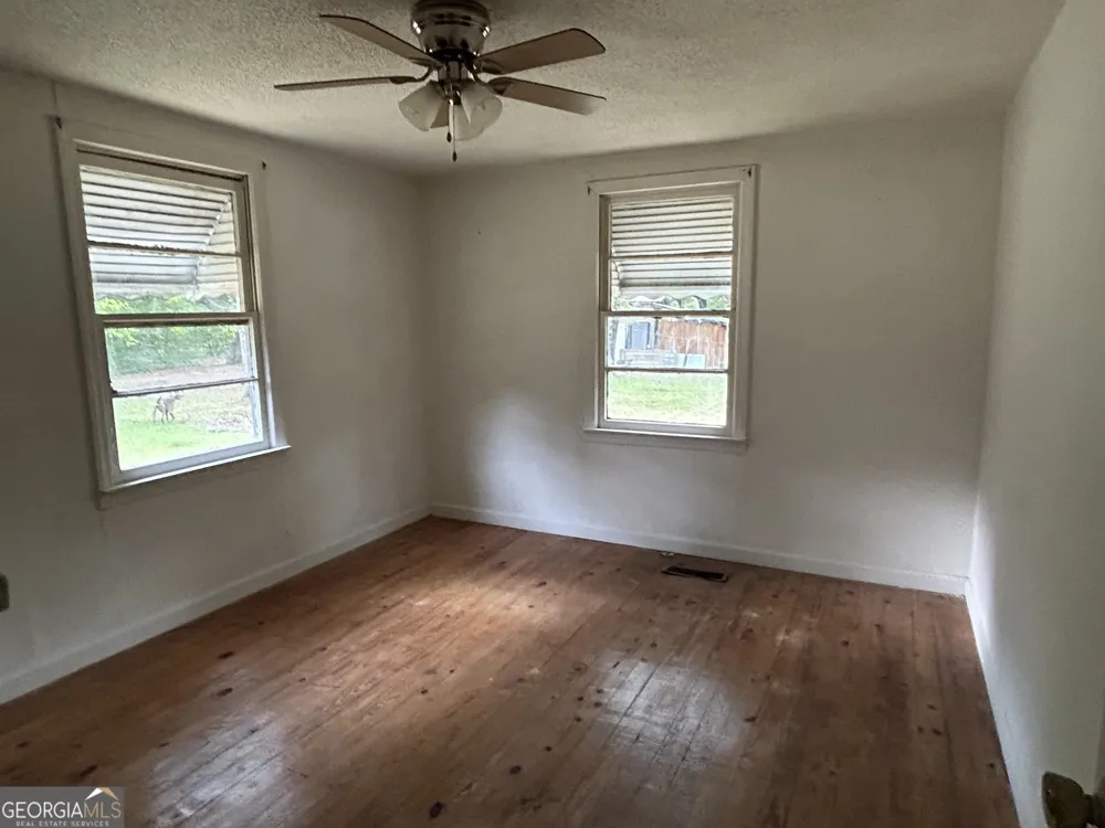 1533 Joy Bluff RD Reidsville, GA 30453