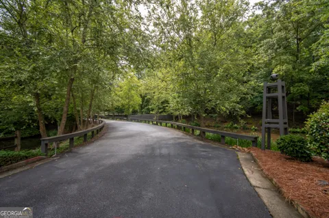 125 Wood Lake DR