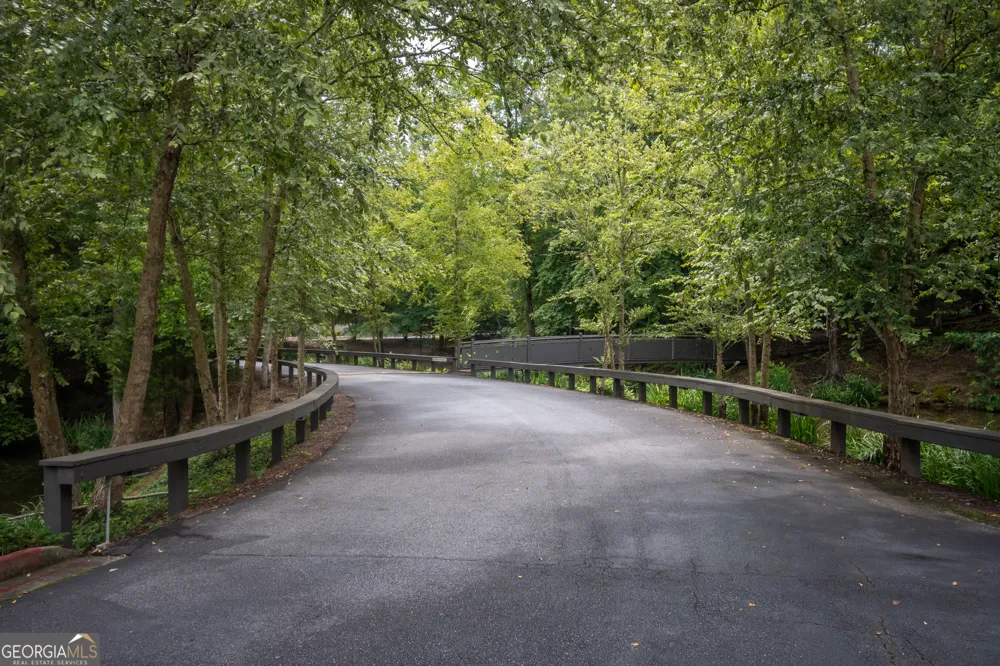 125 Wood Lake DR Athens, GA 30606