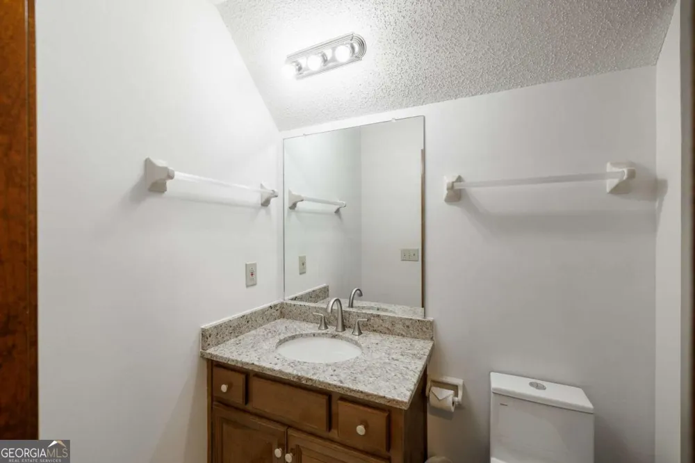 1967 Calhoun Falls HWY Elberton, GA 30635