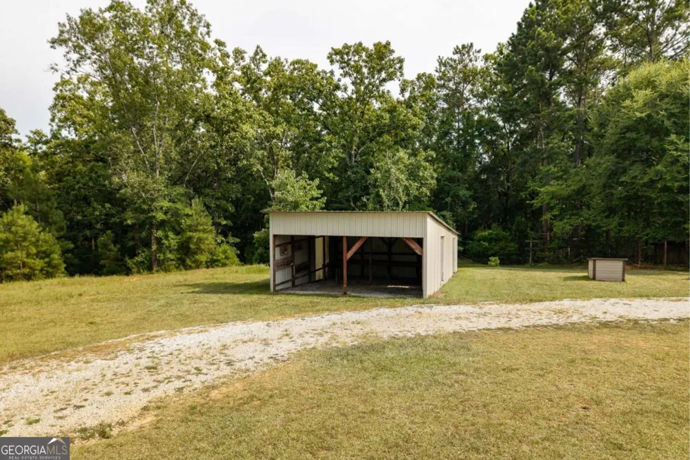 1967 Calhoun Falls HWY Elberton, GA 30635