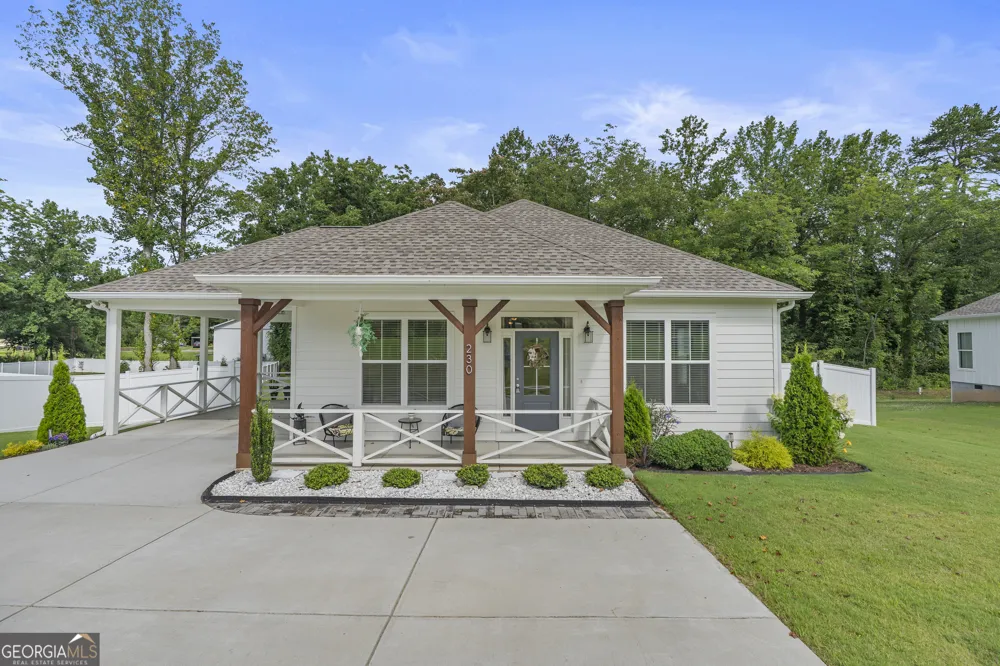 230 Campbell ST Cleveland, GA 30528
