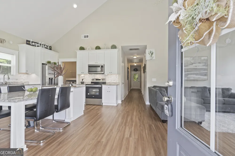 230 Campbell ST Cleveland, GA 30528