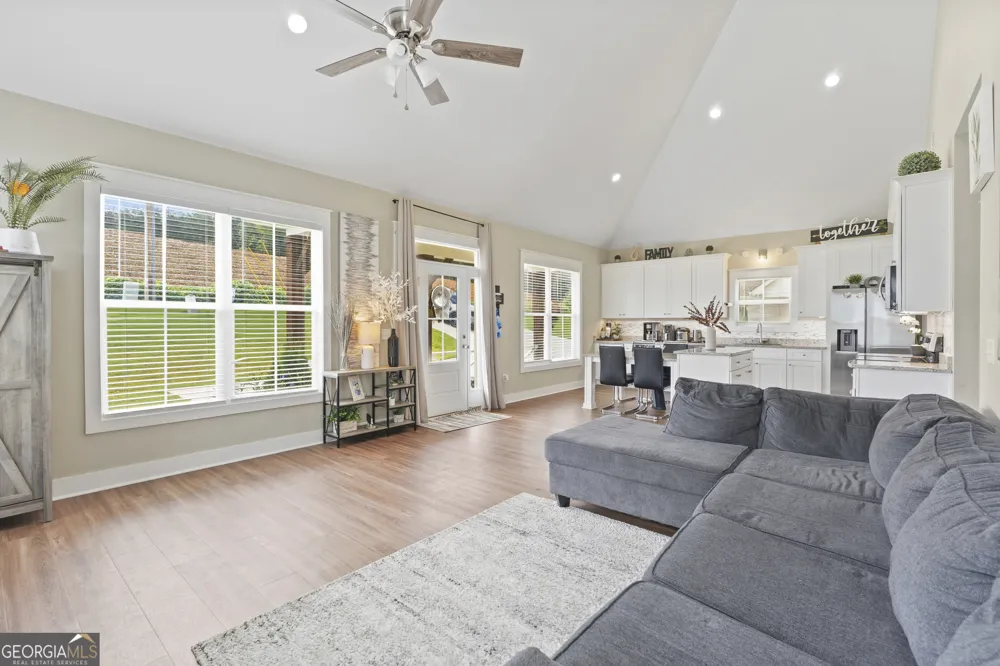 230 Campbell ST Cleveland, GA 30528