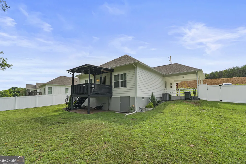 230 Campbell ST Cleveland, GA 30528