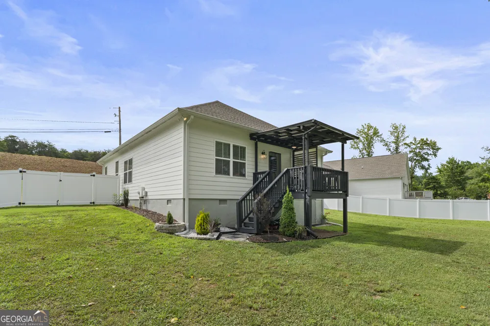 230 Campbell ST Cleveland, GA 30528