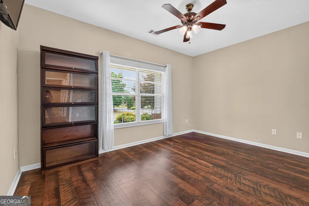 305 Victory CIR Commerce, GA 30529