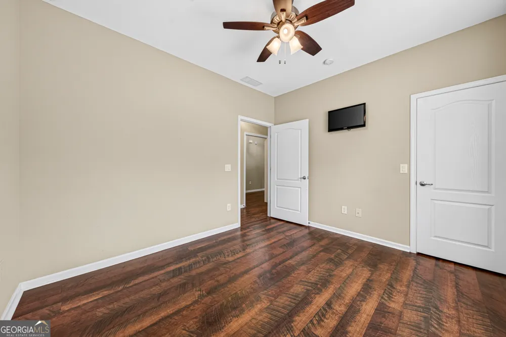 305 Victory CIR Commerce, GA 30529