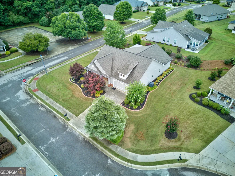 305 Victory CIR Commerce, GA 30529