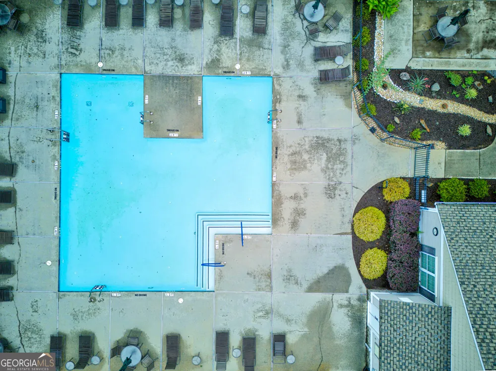 305 Victory CIR Commerce, GA 30529