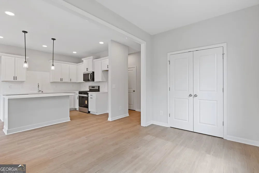 379 Summerville LN Athens, GA 30606