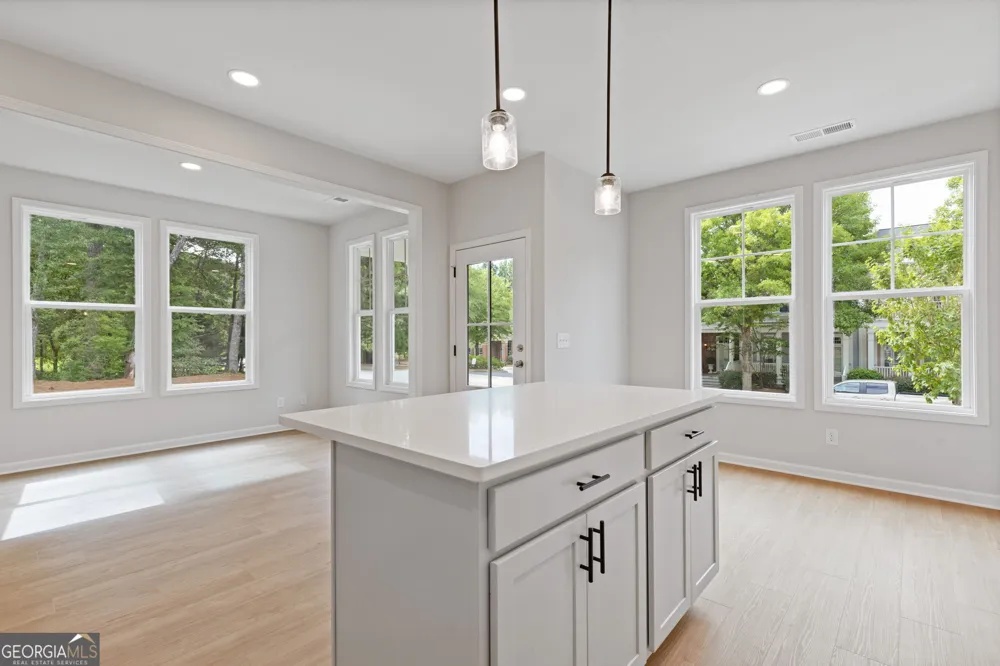 379 Summerville LN Athens, GA 30606