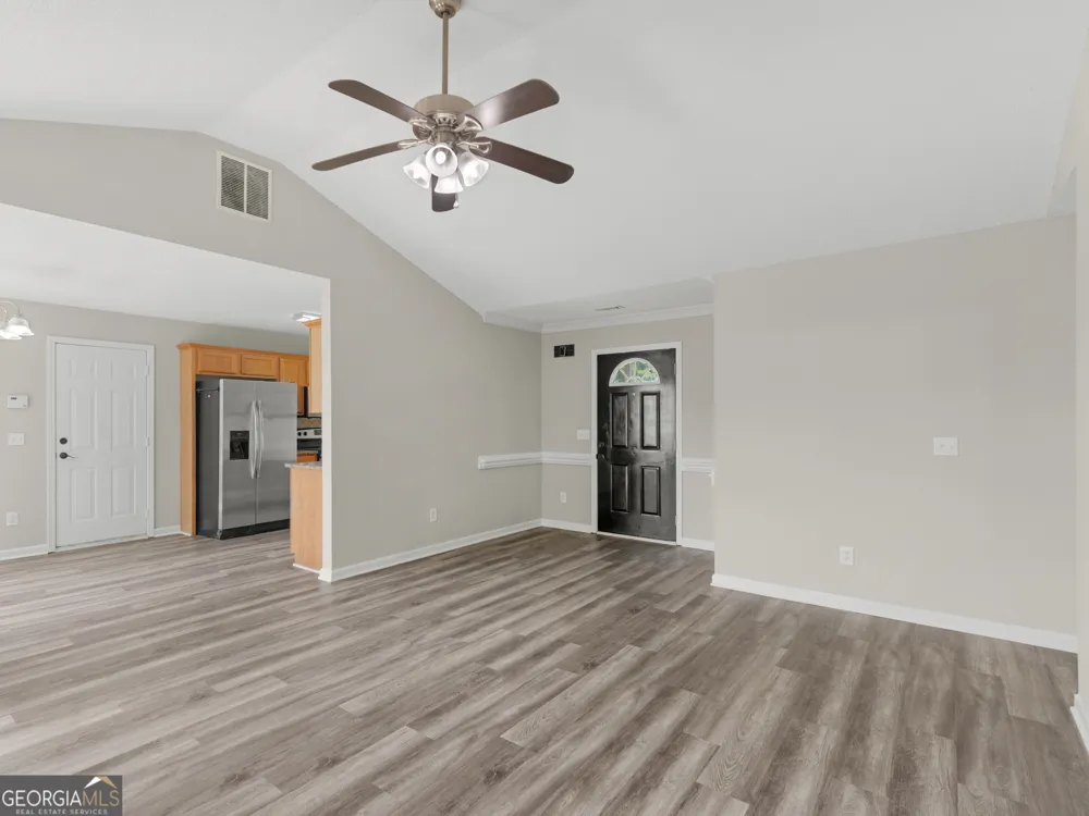 360 Regal RD Jackson, GA 30233
