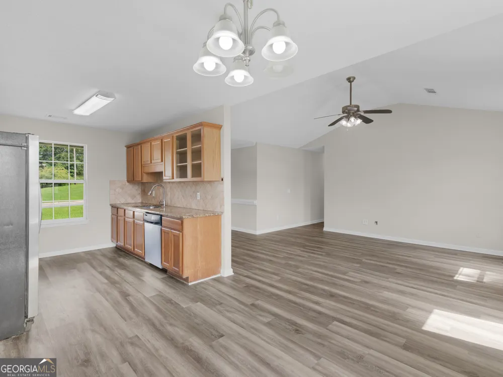 360 Regal RD Jackson, GA 30233