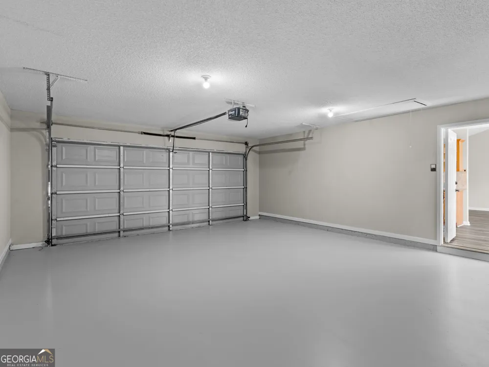 360 Regal RD Jackson, GA 30233