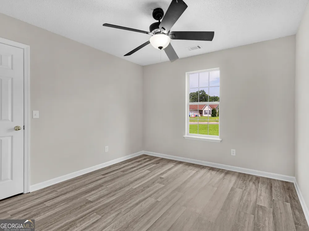 360 Regal RD Jackson, GA 30233
