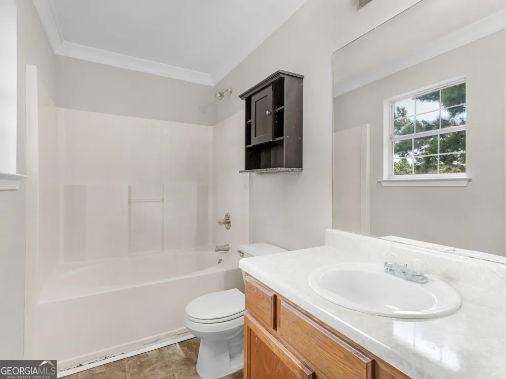 360 Regal RD Jackson, GA 30233