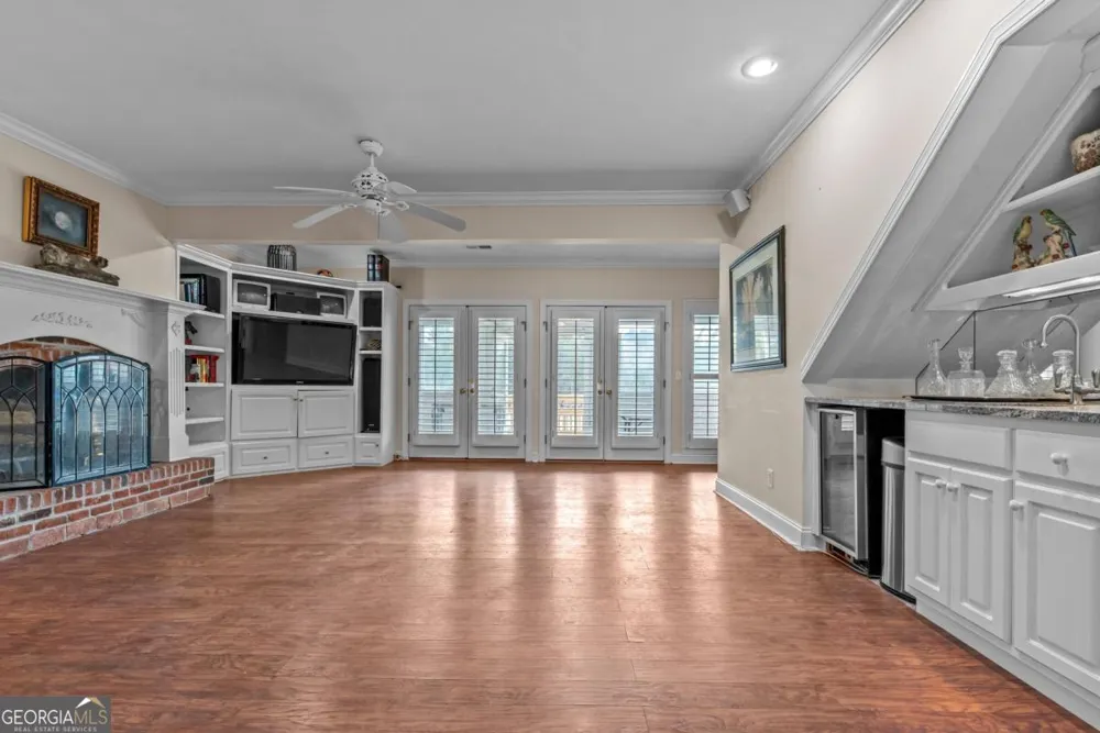 1651 Lighthouse CIR Greensboro, GA 30642
