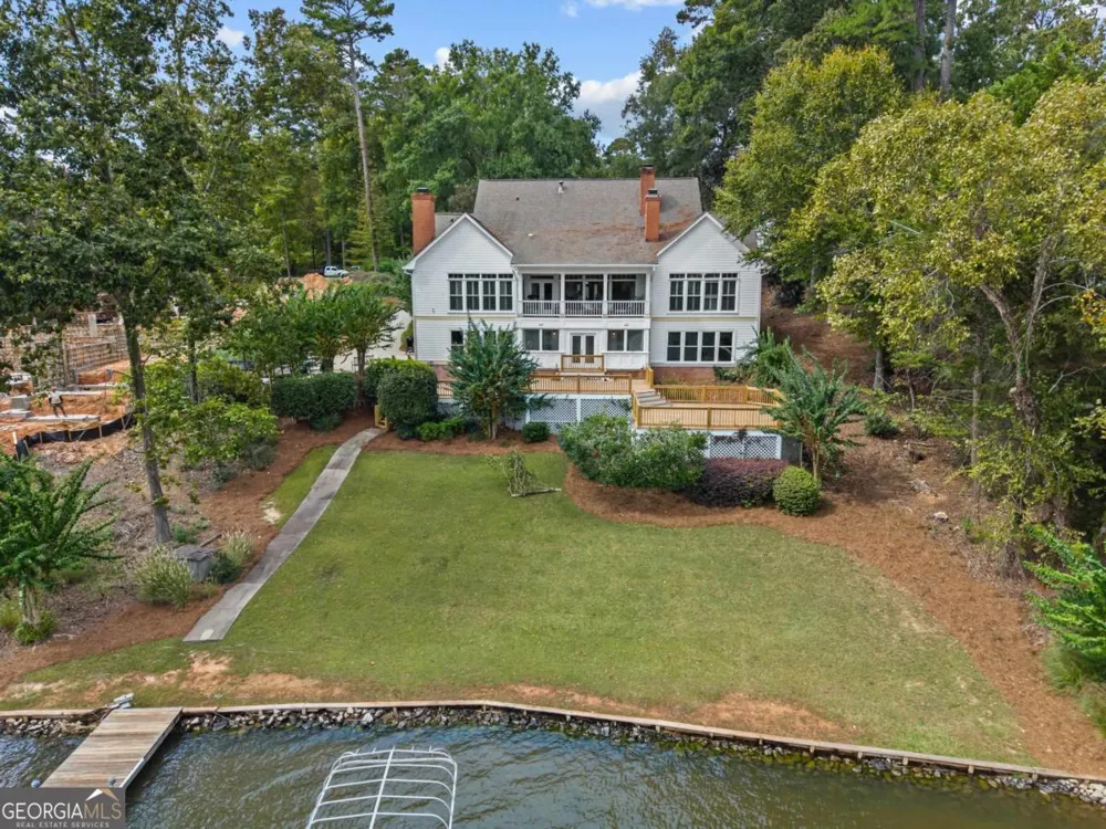 1651 Lighthouse CIR Greensboro, GA 30642