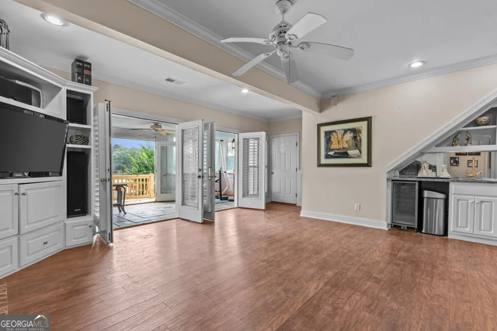 1651 Lighthouse CIR Greensboro, GA 30642