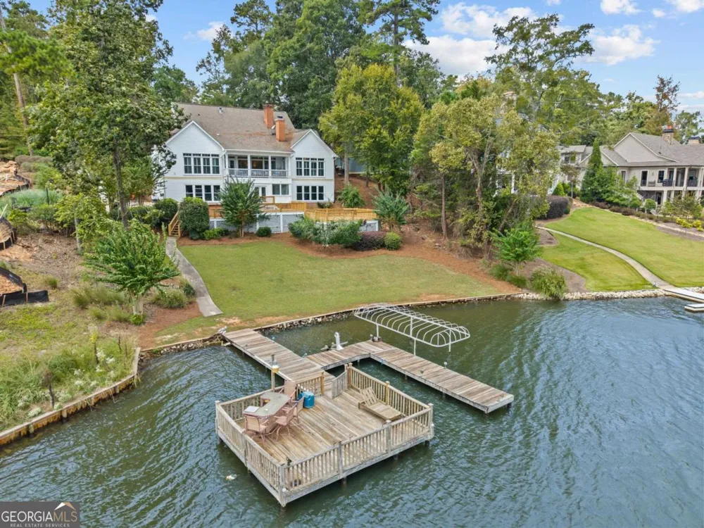 1651 Lighthouse CIR Greensboro, GA 30642