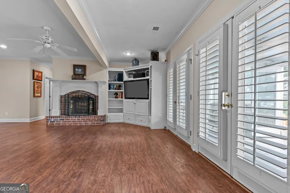1651 Lighthouse CIR Greensboro, GA 30642