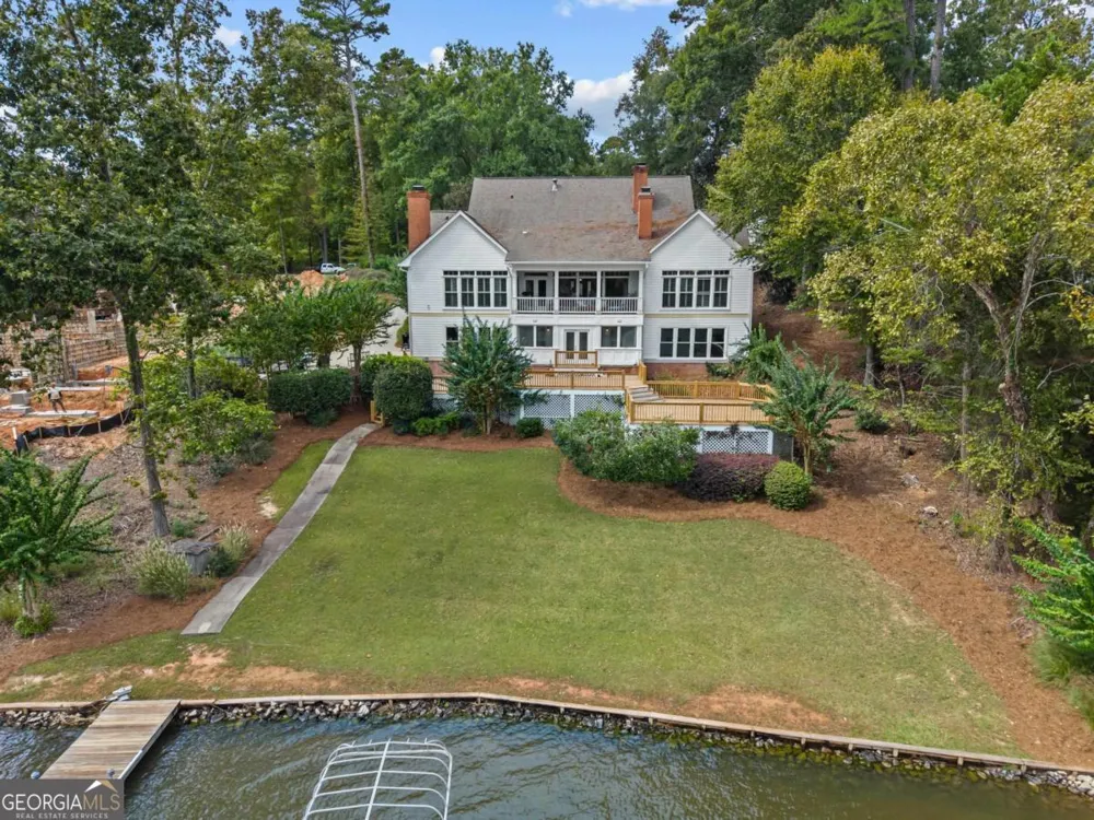 1651 Lighthouse CIR Greensboro, GA 30642