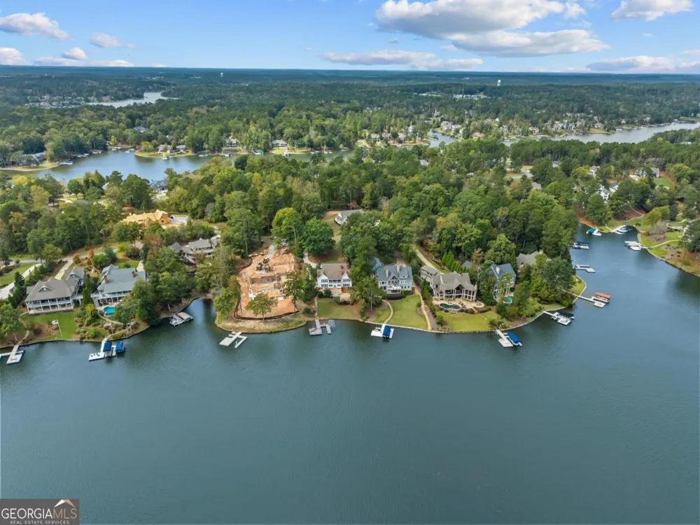1651 Lighthouse CIR Greensboro, GA 30642