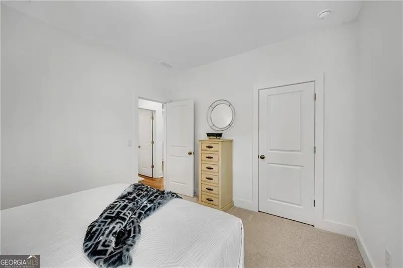 2733 Hallwood LN Suwanee, GA 30024