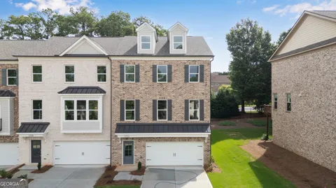 2733 Hallwood LN