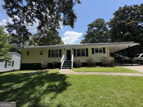 2829 Maple RD SE