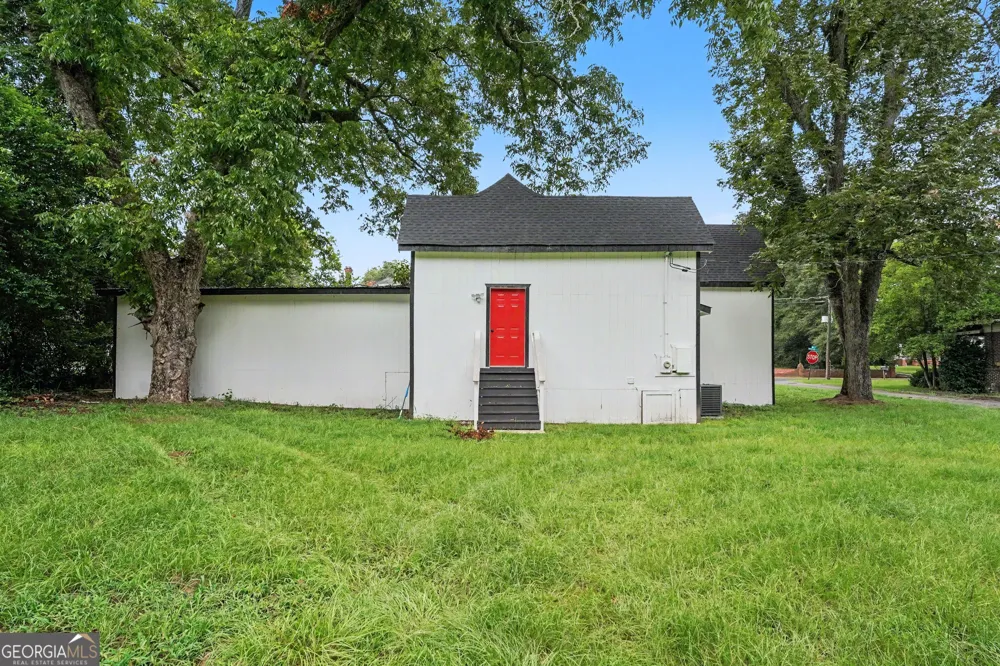 503 S Dooly ST Montezuma, GA 31063