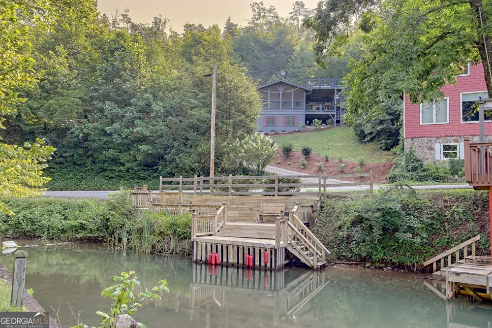422 Timpson Cove RD Clayton, GA 30525