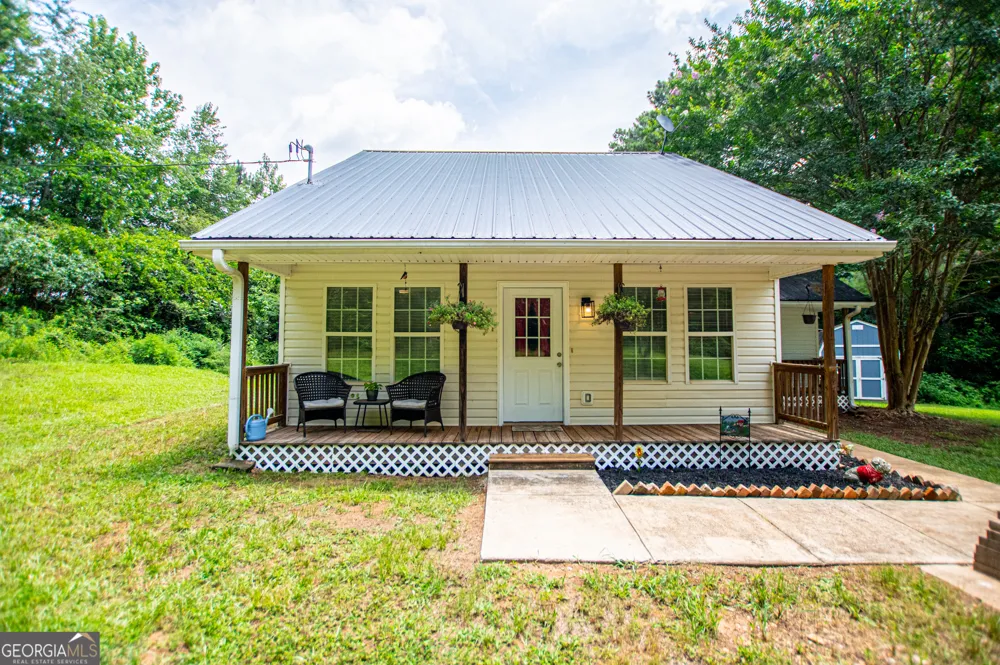 445 Gum Creek CIR Roopville, GA 30170