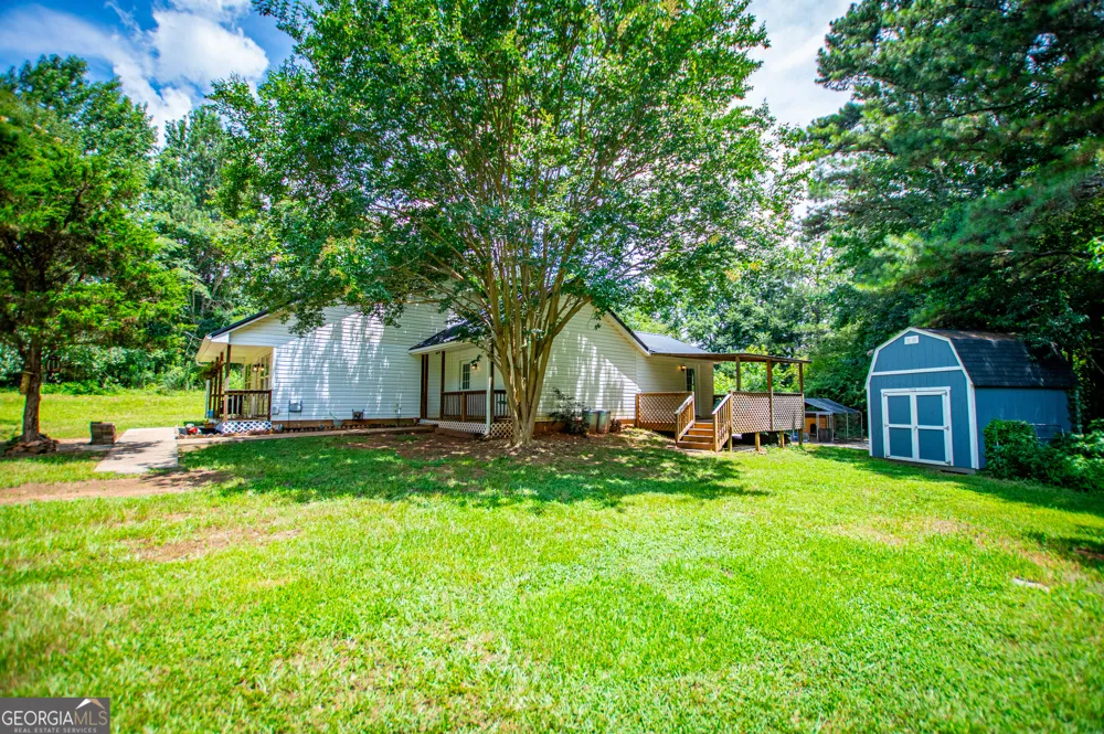 445 Gum Creek CIR Roopville, GA 30170