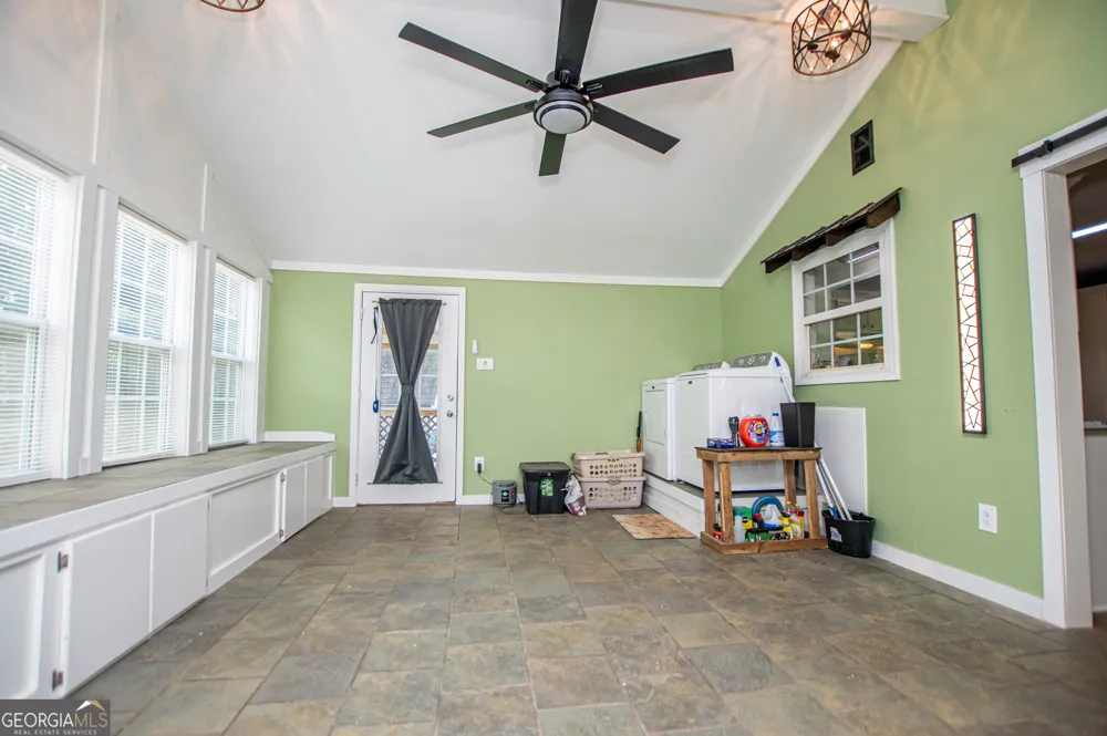445 Gum Creek CIR Roopville, GA 30170