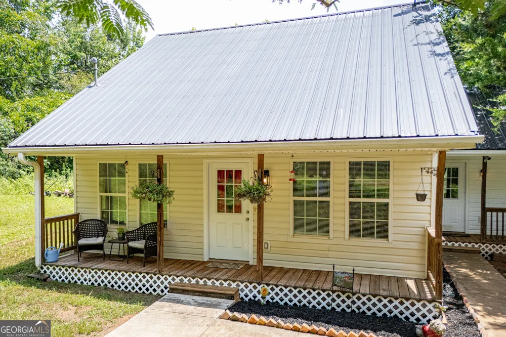445 Gum Creek CIR Roopville, GA 30170