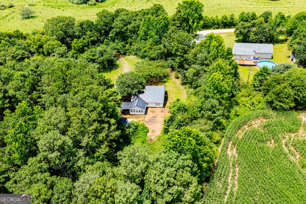 445 Gum Creek CIR Roopville, GA 30170