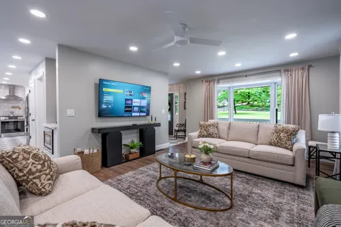 19 Rock Crest CIR SE