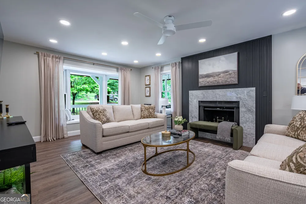 19 Rock Crest CIR SE Cartersville, GA 30121