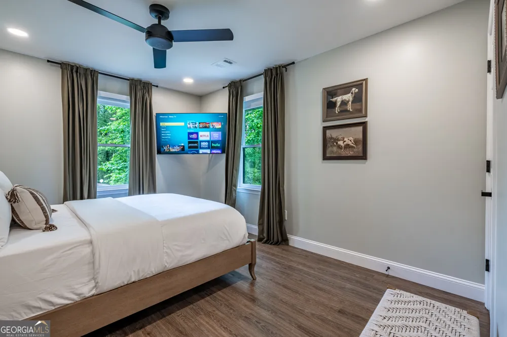 19 Rock Crest CIR SE Cartersville, GA 30121