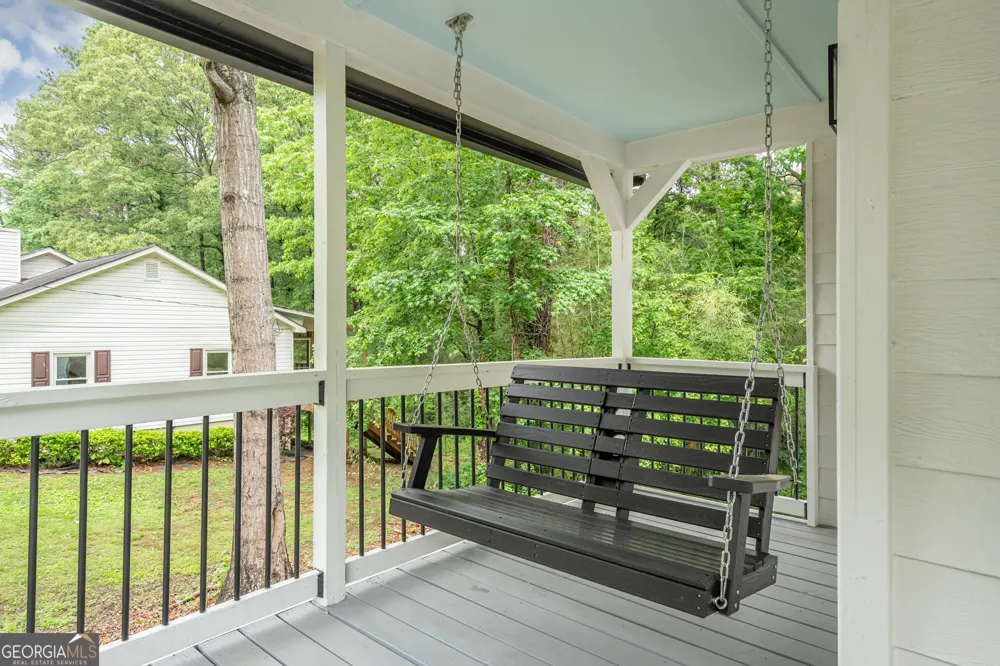 19 Rock Crest CIR SE Cartersville, GA 30121