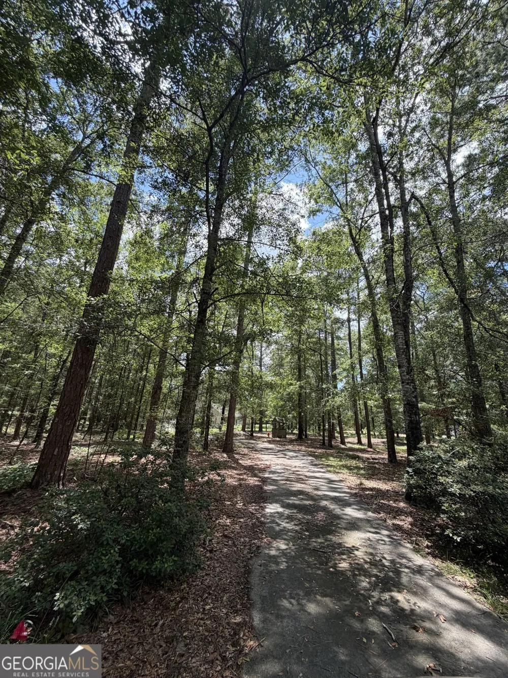 233 Veal LN Dublin, GA 31021