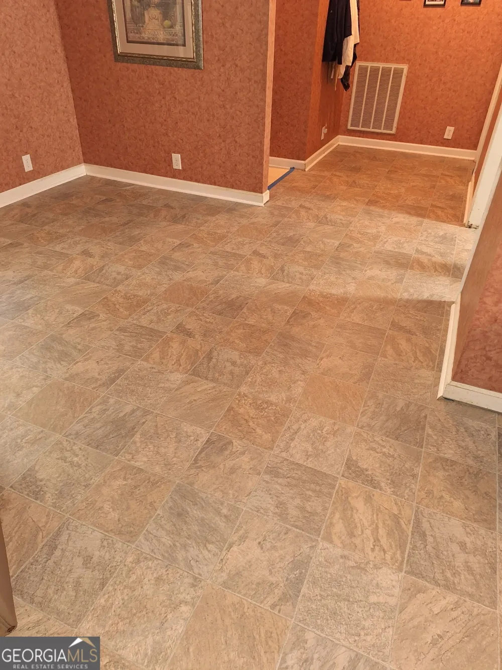 233 Veal LN Dublin, GA 31021
